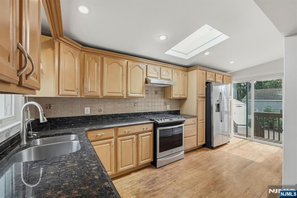 280 Birchwood Road