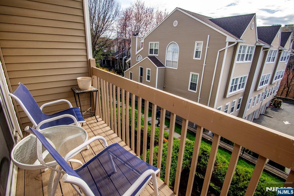 507 Windsor Drive 107