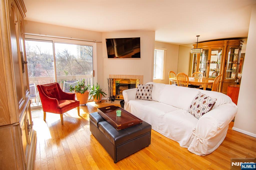 507 Windsor Drive 107