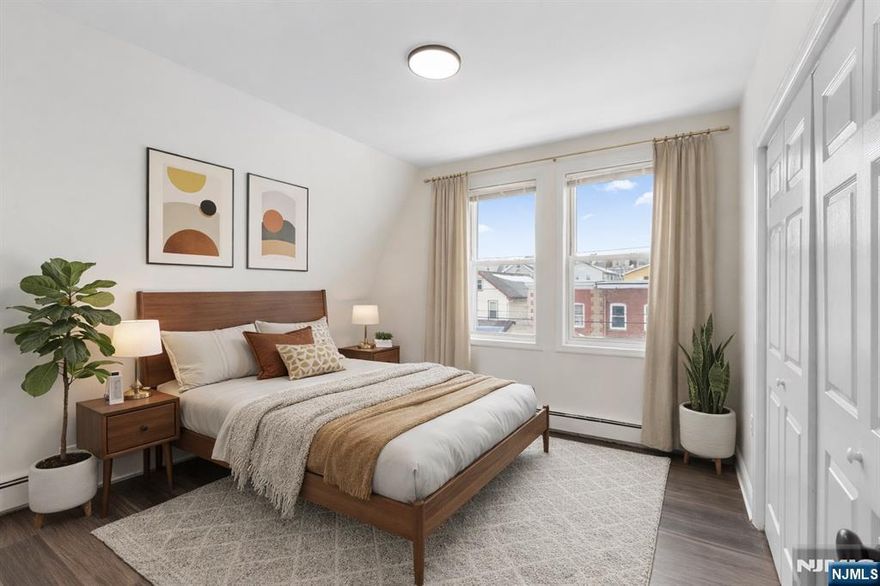 Welcome to 676 Chestnut Street #3, a beautifully renovated 2-bedroom apartment offering a bright, airy feel with abundant natural light and unobstructed exposure throughout. This inviting home blends comfort and style with updated finishes and a layout that feels open, fresh, and easy to live in. Enjoy access to a shared backyard, perfect for relaxing outdoors or enjoying fresh air close to home. Set in a convenient neighborhood near local shops, dining, and everyday essentials, with the super fun Bell Playground just right up the street â€” an ideal nearby spot to enjoy the outdoors and neighborhood energy. Available NOW â€” move right in and feel at home from day one.