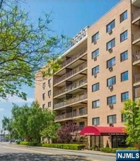 44 Main Street 6F Lodi NJ 07644