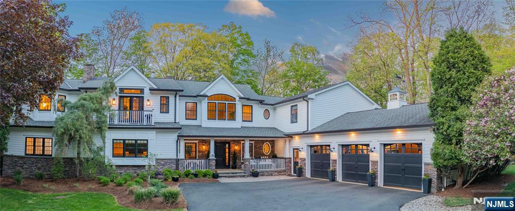 Property for Sale at 25 Weiss Road, Upper Saddle River, New Jersey - Bedrooms: 5 
Bathrooms: 7 
Rooms: 15  - $2,999,999