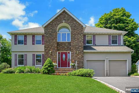 Photo of 885 Summit Avenue, River Edge, NJ 07661 (MLS # 26029405)