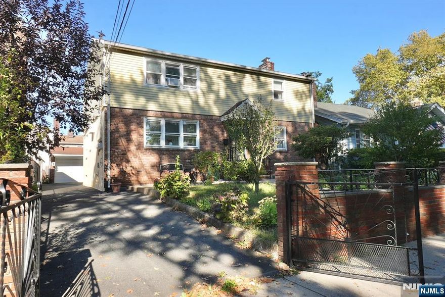 Great investment opportunity in the desirable Forest Hill section of Newark! This multi -family property offers: First Level: Living room, dining room, kitchen, two spacious bedrooms, and one bathroom. Second Level: Living room, kitchen, three spacious bedrooms, and one bathroom. Finished Basement: Family room, office, storage room, laundry area, and two bathrooms. Conveniently located near schools, Branch Brook Park, and public transportation with easy access to NYC. Ideal for investors or owner-occupants seeking rental income potential in a prime location.