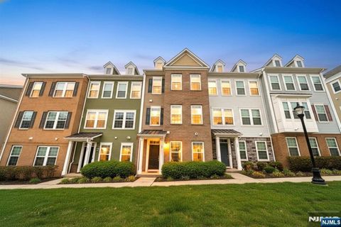 88 Truman Drive Wood Ridge NJ 07075