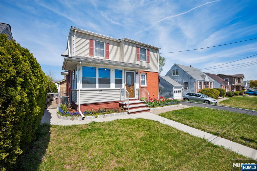 Property for Sale at 67 Palsa Avenue, Elmwood Park, New Jersey - Bedrooms: 4 
Bathrooms: 2 
Rooms: 9  - $599,900