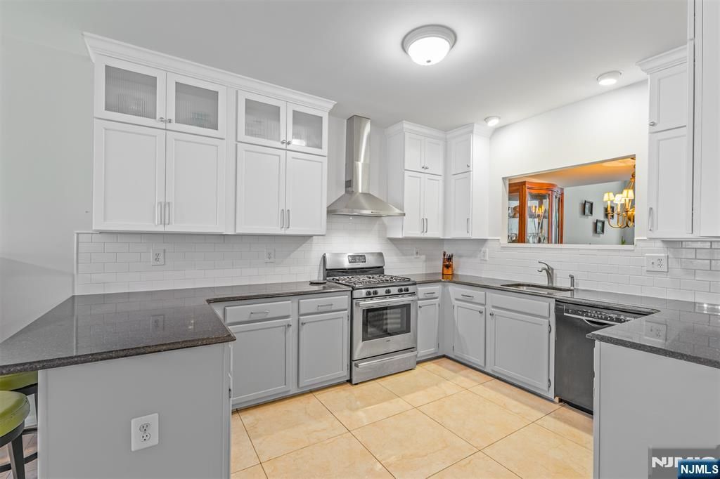 Photo of 95 Butternut Drive, Wayne, NJ 07470 (MLS # 25037743)