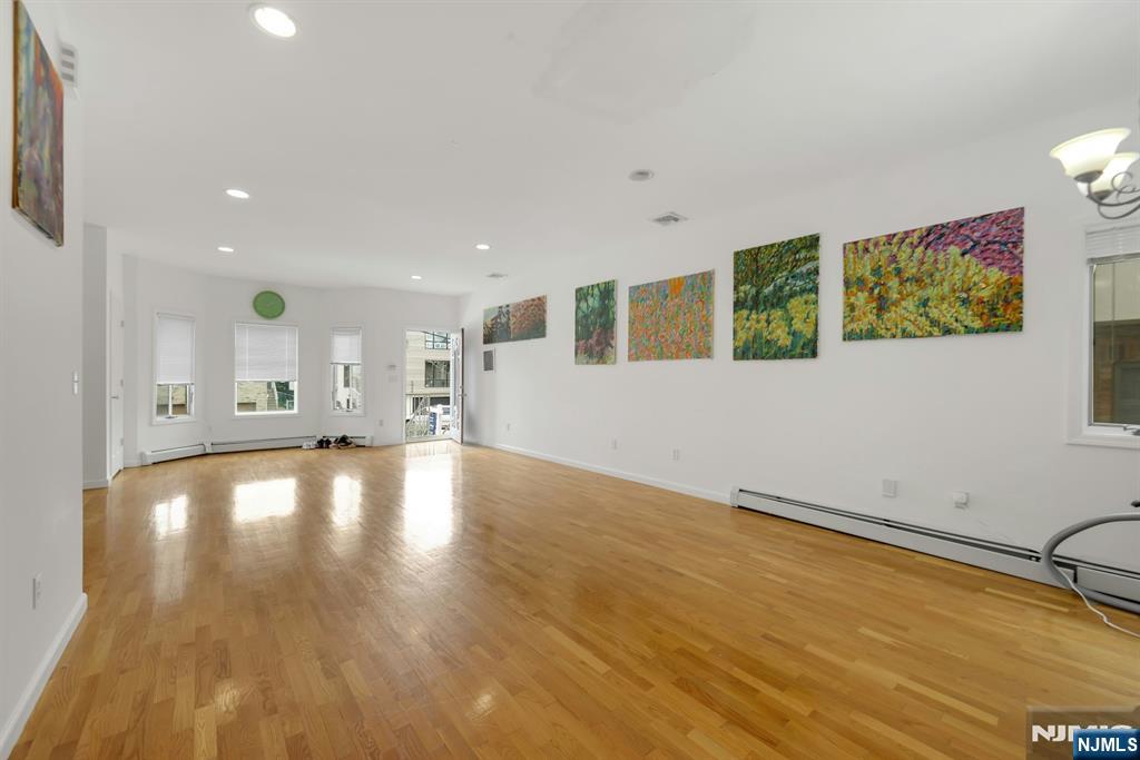 531 2nd Street A