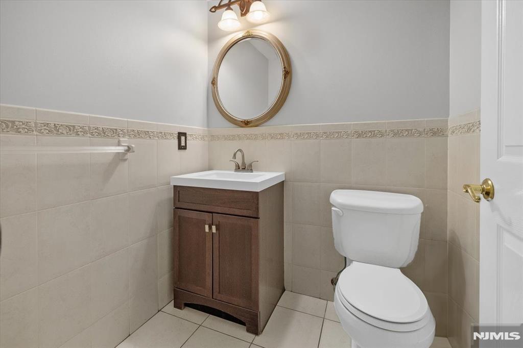 178 Undercliff Avenue