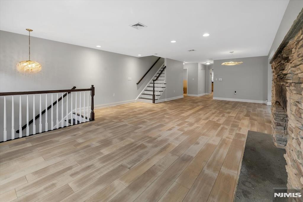 178 Undercliff Avenue