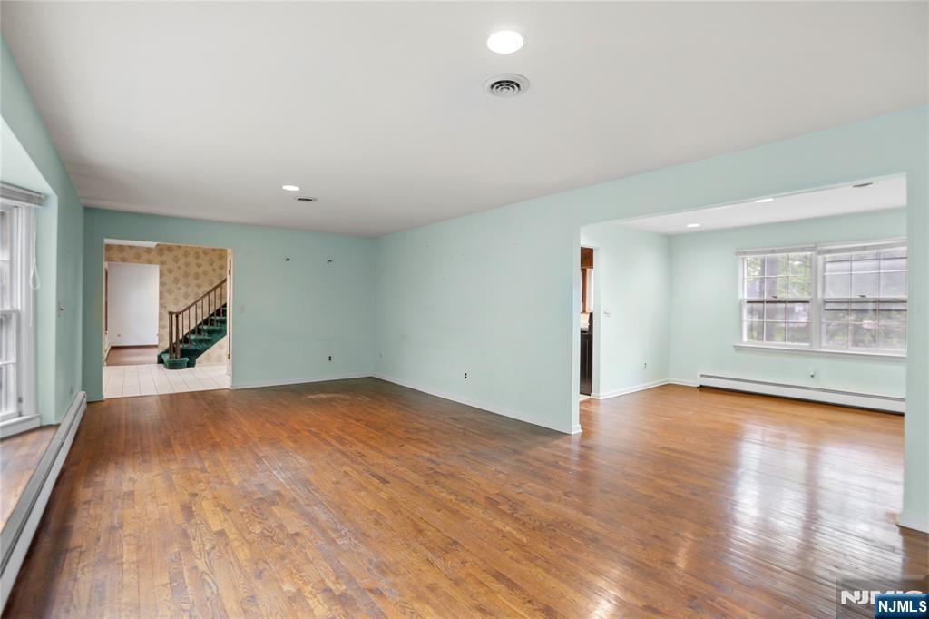 206 Goodell Court