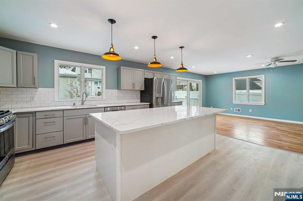 255 Westminster Place