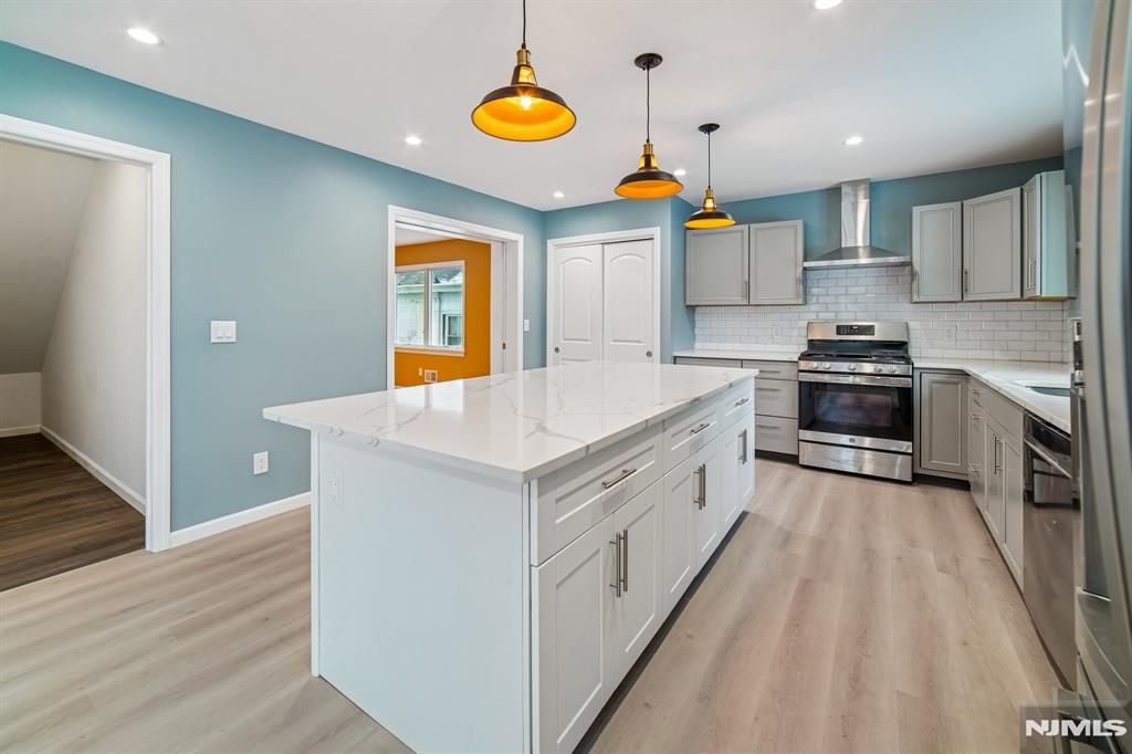 Photo of 255 Westminster Place, Lodi, NJ 07644 (MLS # 25043859)