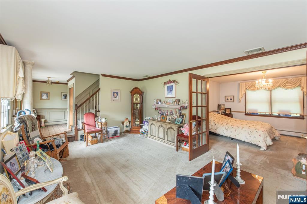 2 Rochambeau Road