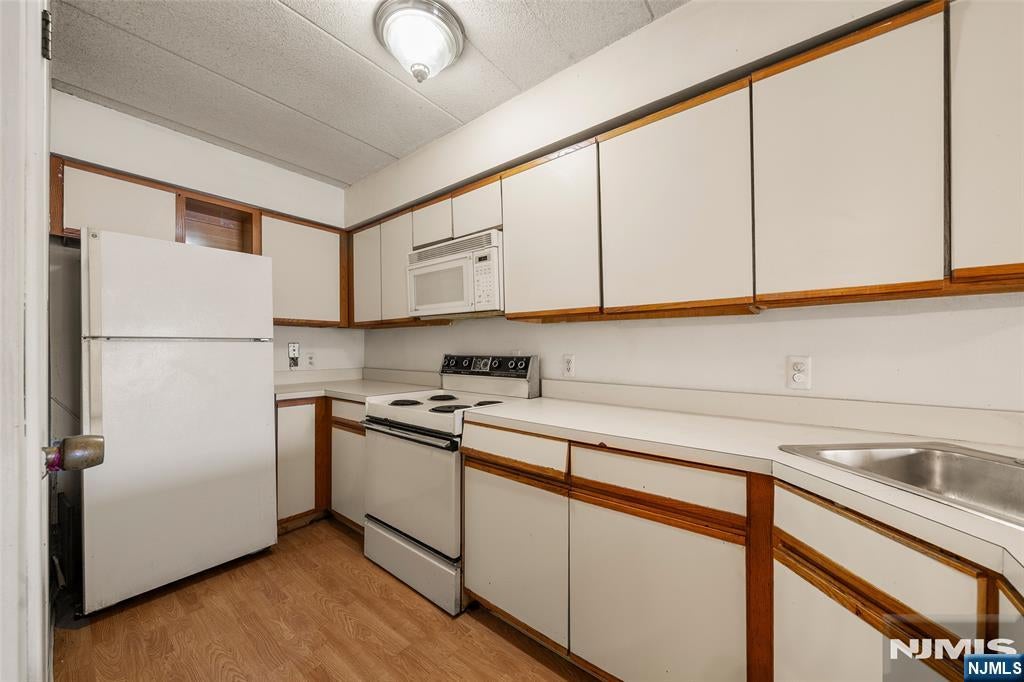 5 Linden Street 2I