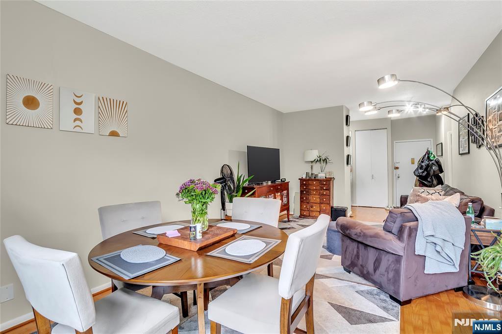 200 Grand Cove Way PH-5F