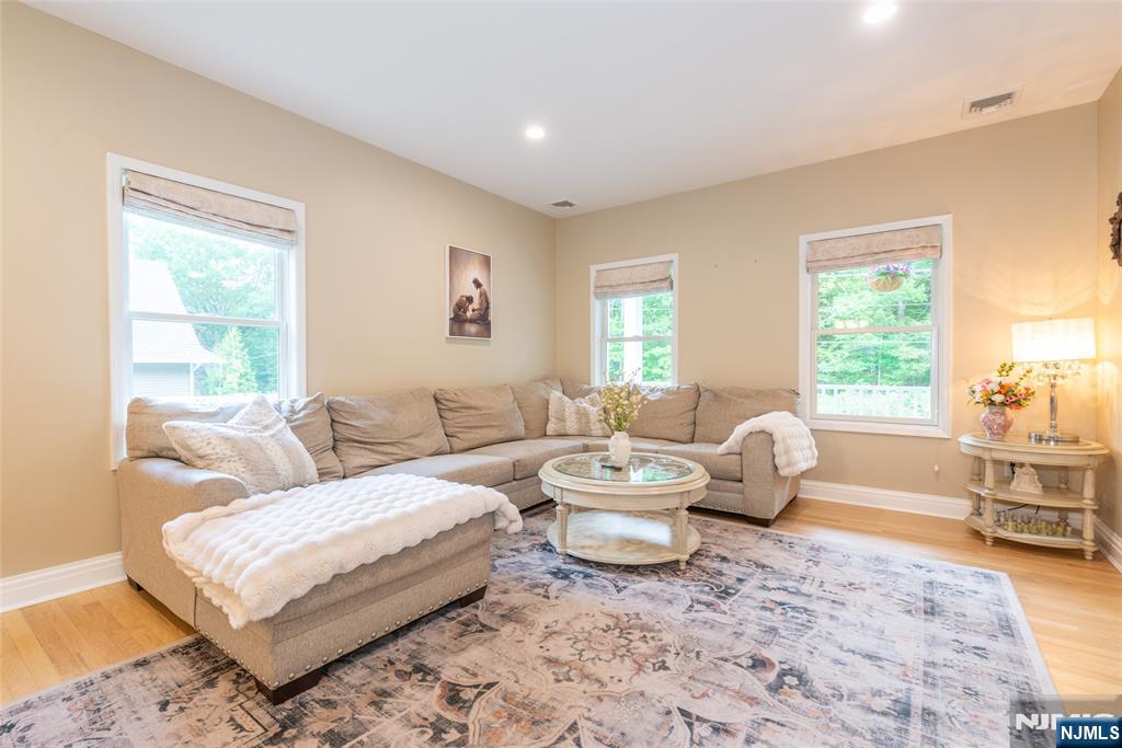 88 Mathews Avenue