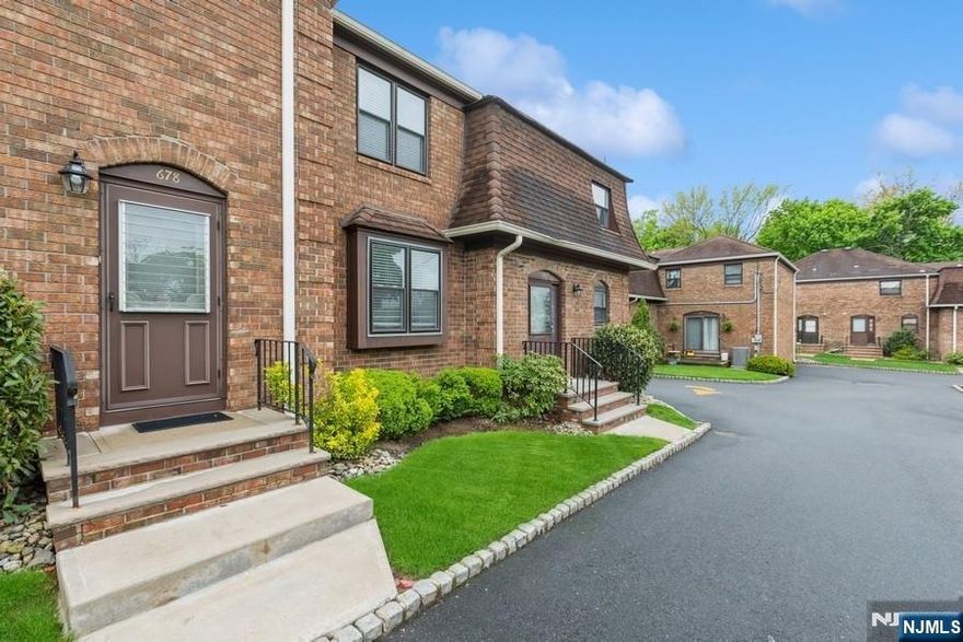 A beautiful, fully renovated townhouse in a fantastic condominium and an excellent location for schools & restaurants, EZ access to major highways & NYC bus and train center. 2 beds, 2.5 baths. Gorgeous floors, renovated kitchen with granite counters, SS appliances. 2.5 brand-new Bathrooms. A dining room and a nice living room with sliding glass doors lead out to the Patio. The upper level features a large master bedroom w/ a master bath and a walk-in closet. The second Bdrm/ Updated bath and a walk-in closet: detached Garage and one assigned parking spot. Tons of storage. Central AC/forced air & laundry in unit. The requirements are an NTN report, proof of income, and tenant insurance.
