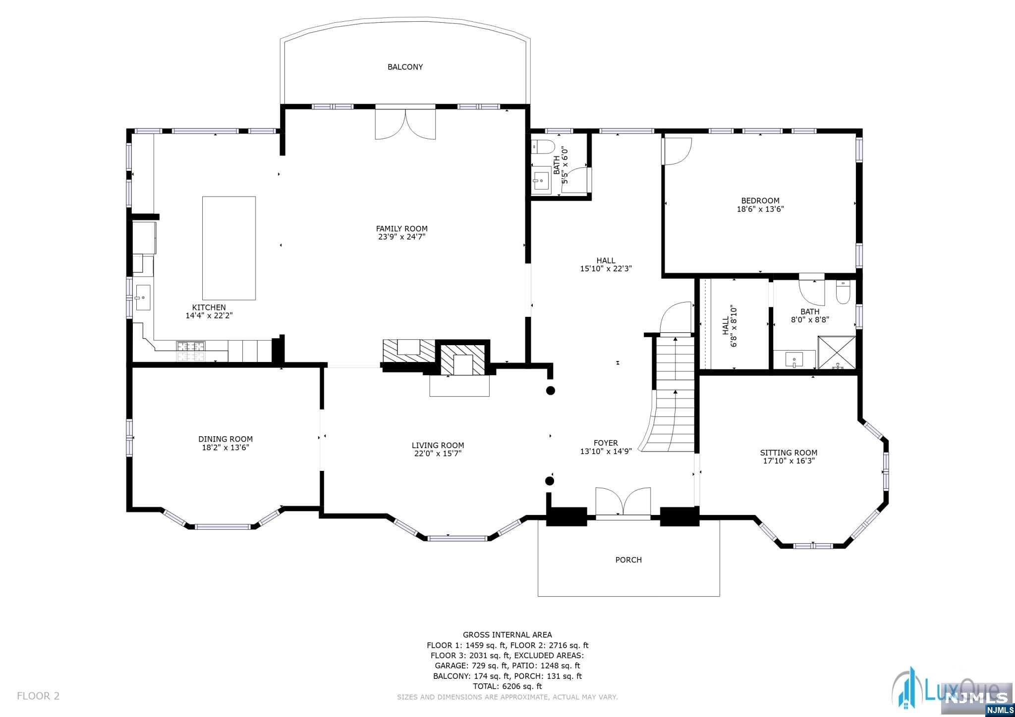 Main image without alt text