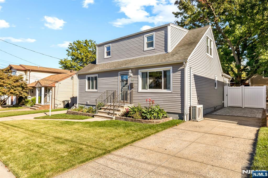 4 Marianne Terrace
