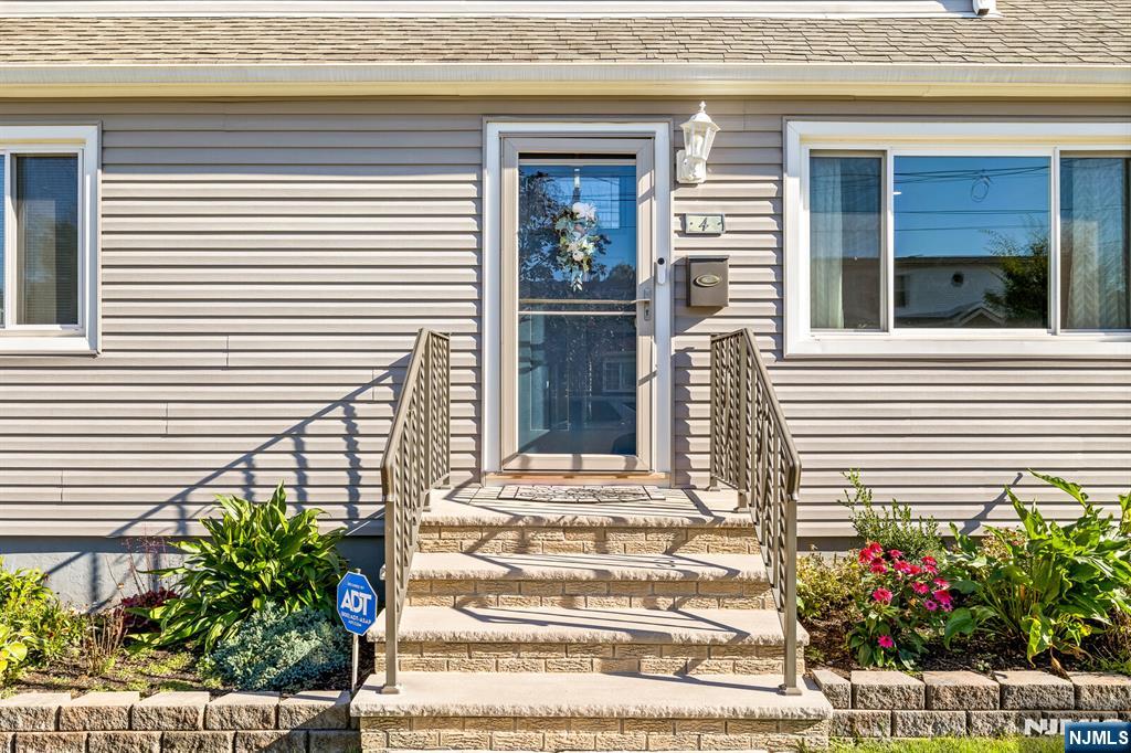 4 Marianne Terrace