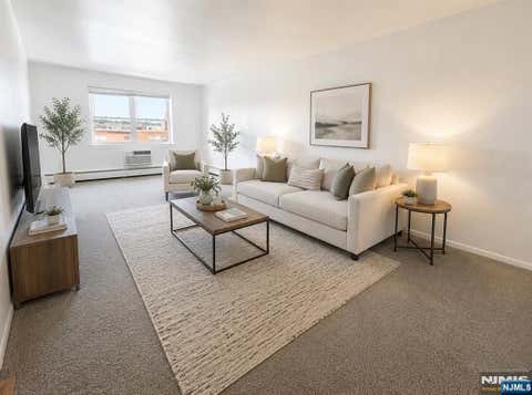Photo of 20 Jefferson St #F7, Hackensack, NJ 07601 (MLS # 26030625)