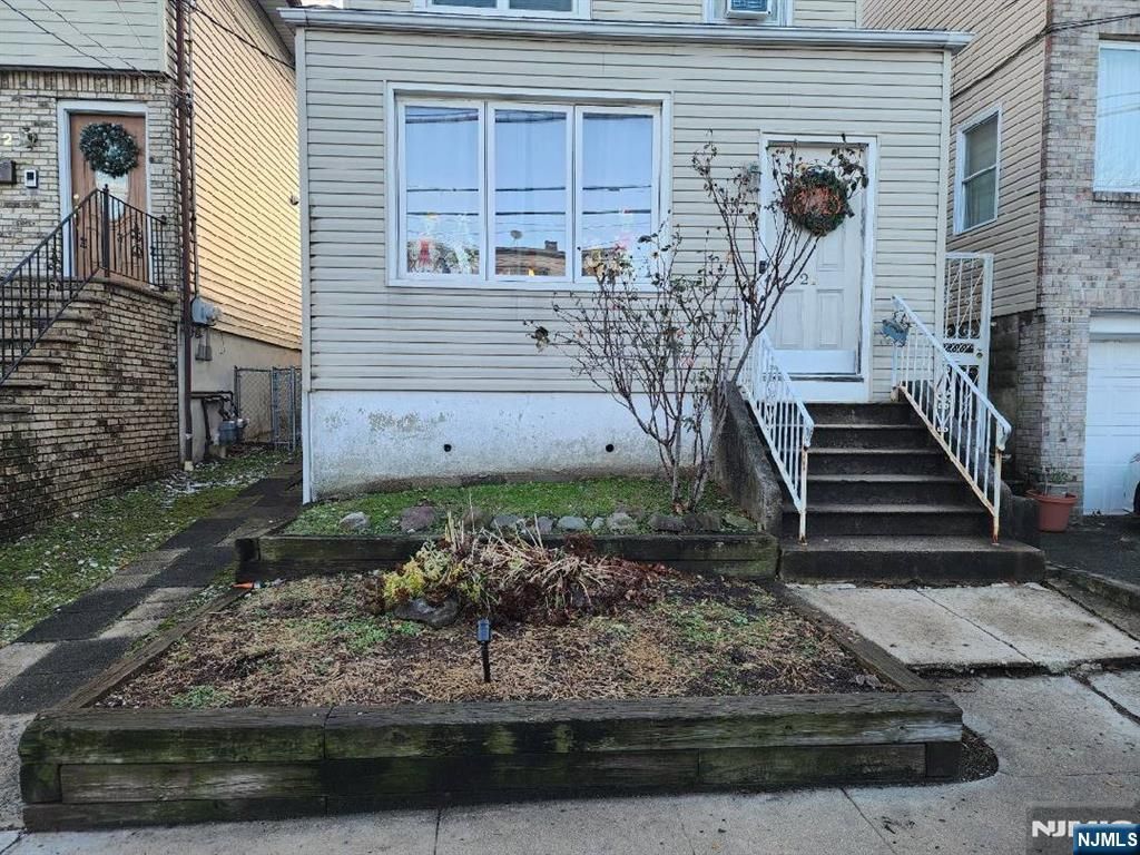 Photo of 24 54th Street, Bayonne, NJ 07002 (MLS # 25043586)