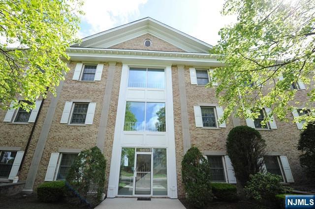 666 Godwin Avenue 120-5