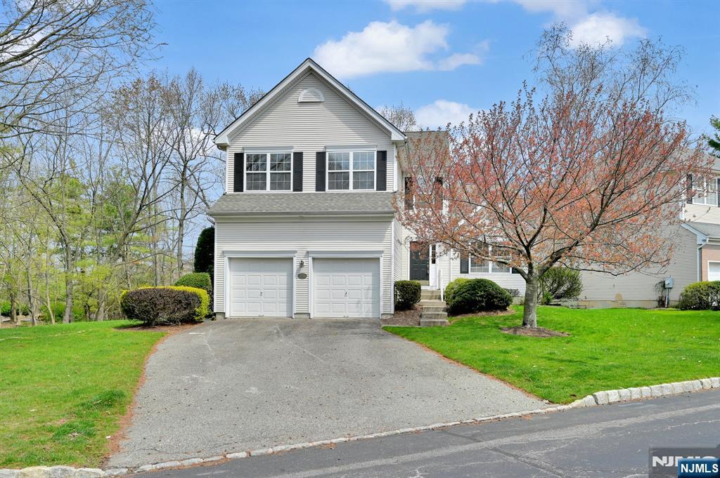 Property for Sale at 69 Glen Rock Road 36, Cedar Grove, New Jersey - Bedrooms: 3 
Bathrooms: 3  - $915,000
