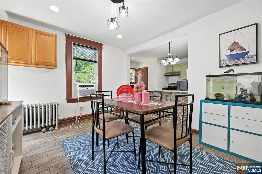 885 Stuyvesant Avenue