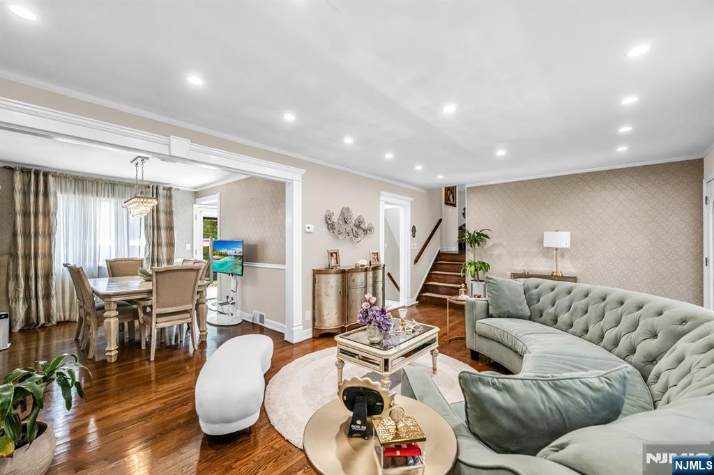76 Beacon Street