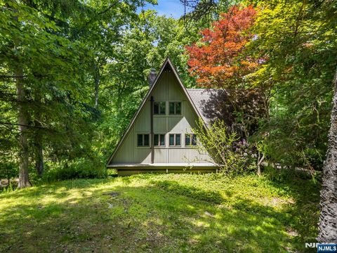 Photo of 56 High Hill Road, Tuxedo Park, NY 10987 (MLS # 26020804)