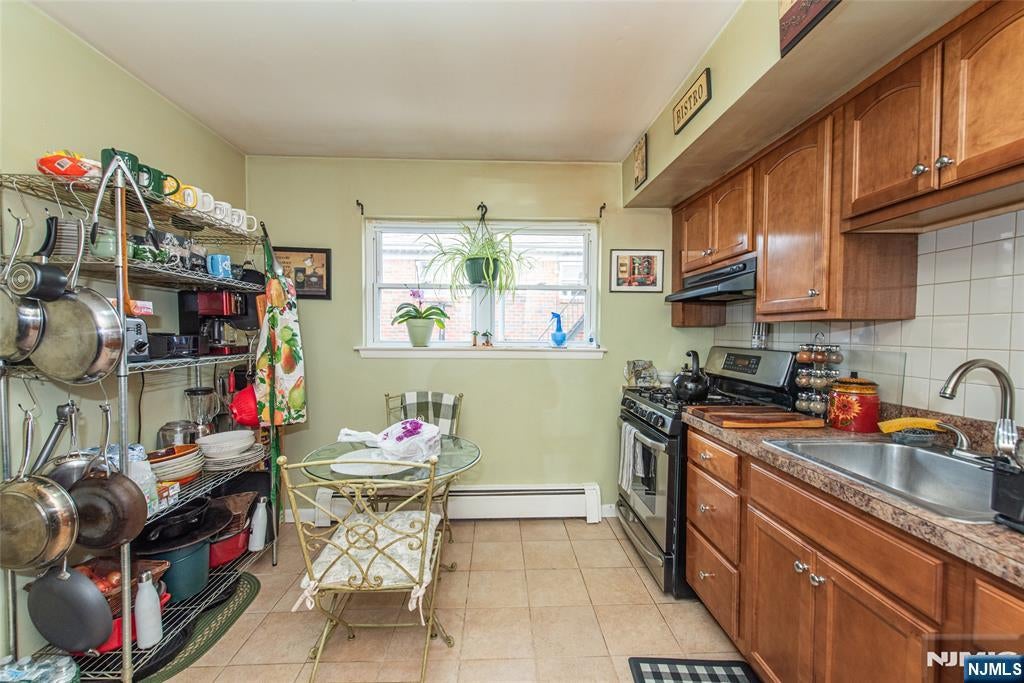 233 9th Street