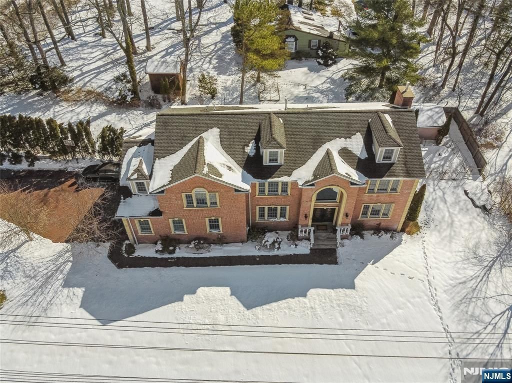 Photo of 25 Page Drive, Oakland, NJ 07436 (MLS # 26006703)