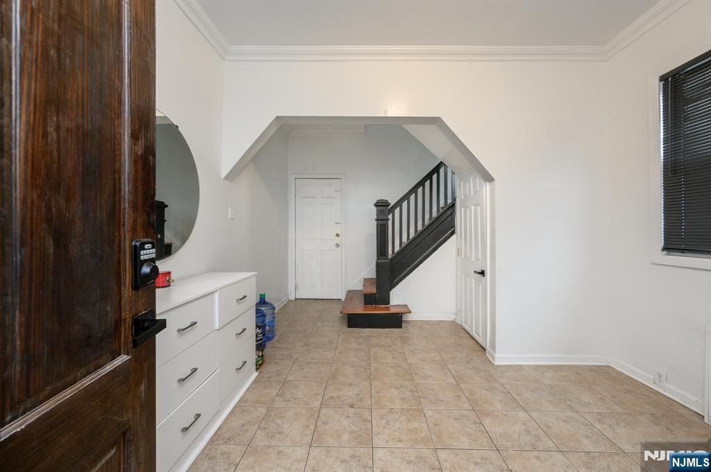 Photo of 829831 13th Street, Newark, NJ 07108 (MLS # 26019231)