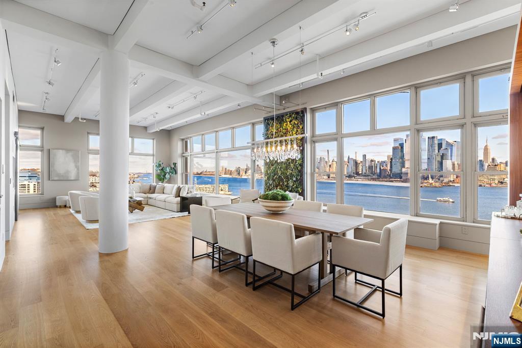 1500 Hudson Street 11FG