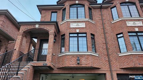 Photo of 235 Glen Ave #1, Palisades Park, NJ 07650 (MLS # 26000505)