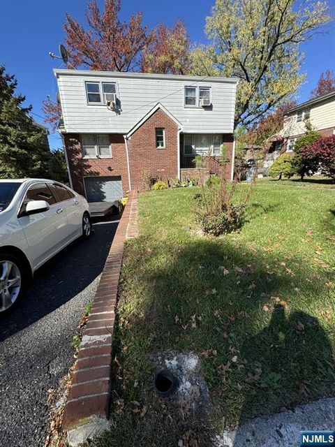 Photo of 541 5th St, Palisades Park, NJ 07650 (MLS # 25039220)