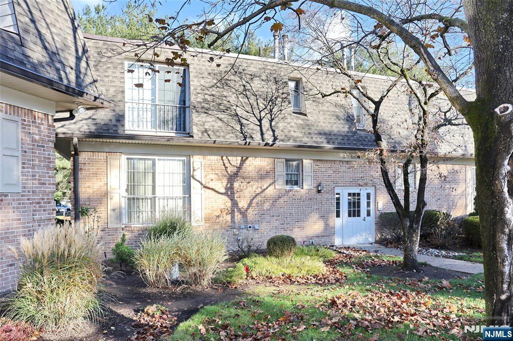 259 Collignon Way 3A