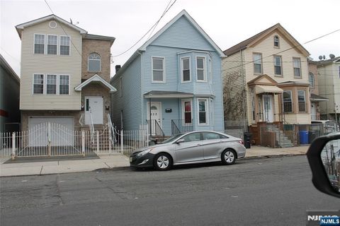 Photo of 232 Sherman Avenue, Newark, NJ 07114 (MLS # 25043114)