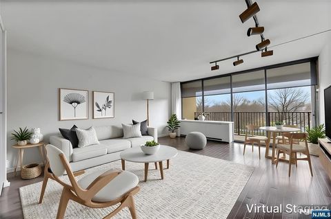 6 Horizon #306 Fort Lee NJ 07024