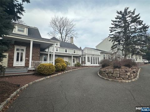 285 Grand Avenue B1 #1A Englewood NJ 07631