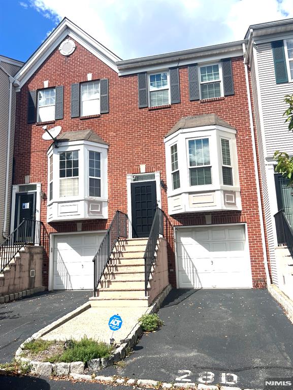 96 Cossio Drive, Newark, New Jersey - 2 Bedrooms  
3 Bathrooms - 