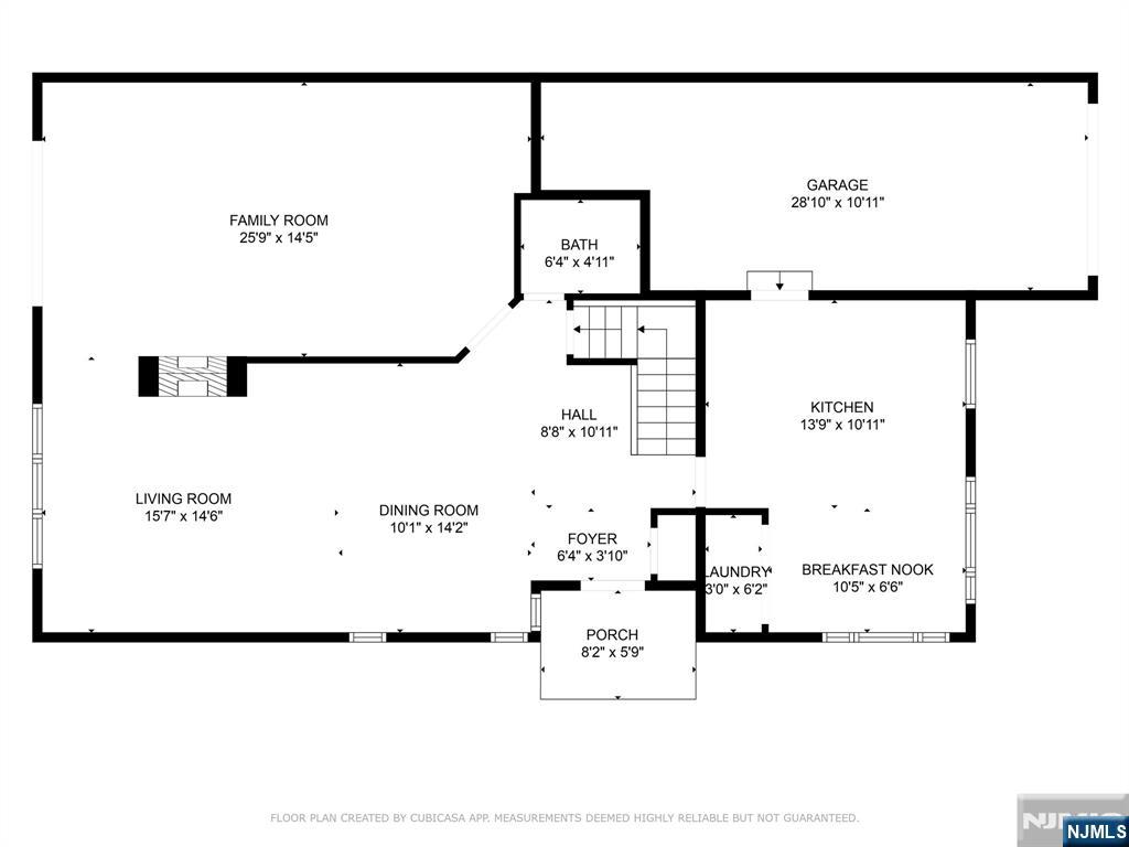 Main image without alt text