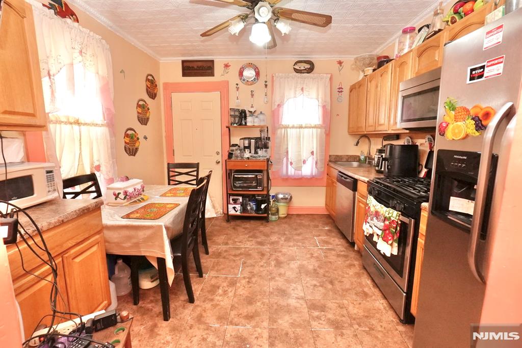 22-24 Kensington Place