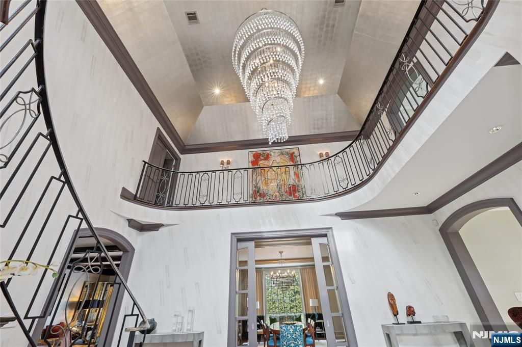 Photo of 66 Hoover Drive, Cresskill, NJ 07626 (MLS # 26003263)