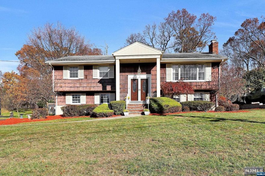 THIS BEAUTIFUL MAINTAINED BI-LEVEL NESTLED ON A QUIET STRRET IS MOVE-IN-READY. AIRY AND BRIGHT,THE LIVING ROOM OPENS TO A FORMAL DINING ROOM AND ULTRA MODERN EAT IN KITCHEN WITH GRANITE COUNTER TOPS, WHITE CABINETS,STAINLESS STEEL APPLIANCES AND HUGE CENTER ISLAND.THE PRIMARY BEDROOM OFFERS PLENTY OF CLOSET SPACE AND PRIVATE EN-SUITE BATHROOM.TWO ADDITIONAL BEDROOMS AND NEWER FULL BATH COMPLETE THE FIRST LEVEL.GROUND LEVEL OFFERS A WONDERFUL FAMILY ROOM WITH FIREPLACE, HALF BATH,LAUNDRY ROOM AND 4TH BEDROOM. AMENITIES INCLUDE HARDWOOD FLOORS,CENTRAL AIR,RADIANT HEAT IN KITCHEN FLOOR, 2 TIER DECK, 2 CAR GARAGE AND HUGE BACKYARD. JUST MINUTES TO SHOPS,EATERIES, PARKS,LAKES & ROUTE 287 AND 208.JUST PACK YOUR BAGS AND MOVE RIGHT IN.