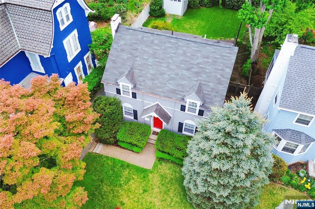 Photo of 435 Meeker Street, South Orange Village, NJ 07079 (MLS # 26019258)