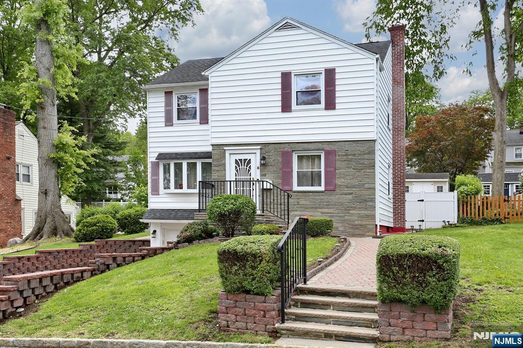 8 Melman Terrace