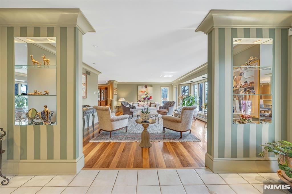 17 Sycamore Drive
